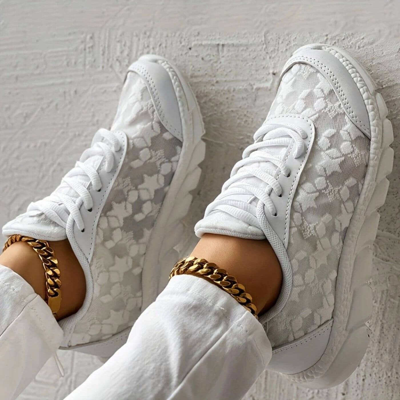 Elyria – Chaussures en Résille Stylées